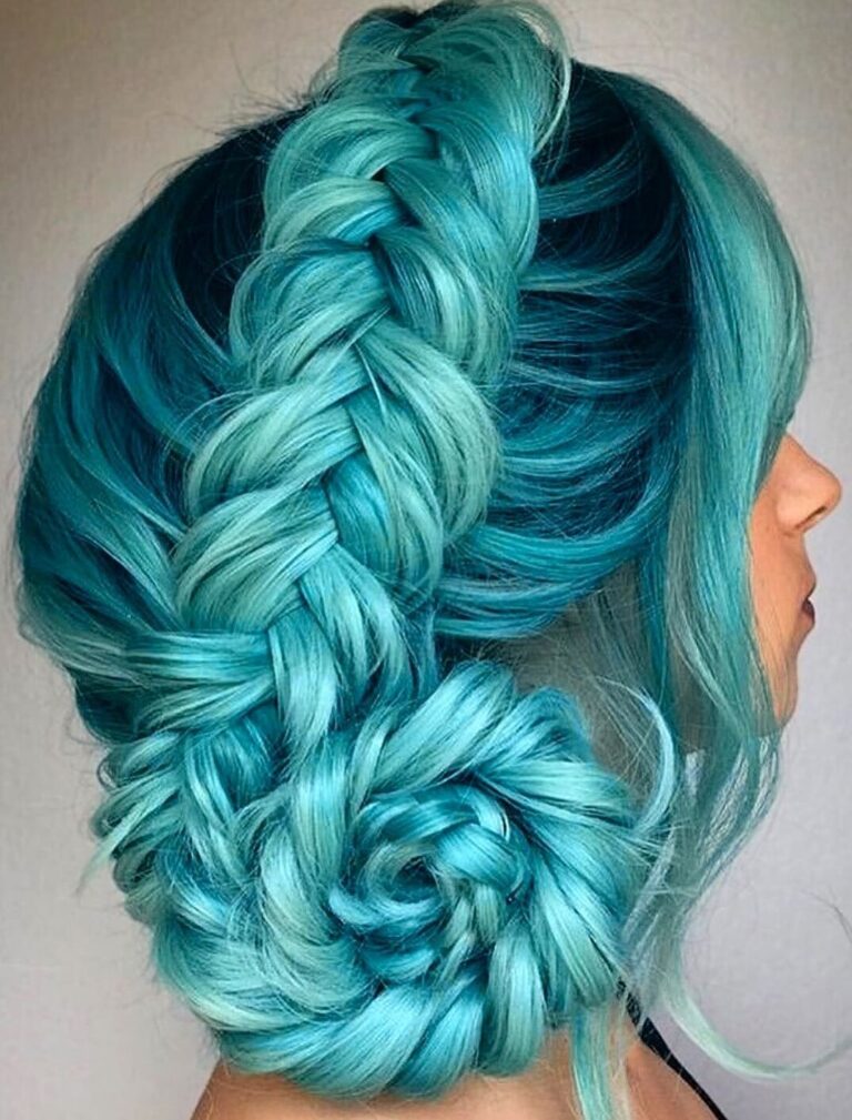 22 Cool Turquoise Hair Ideas for a Bold and Vibrant Look