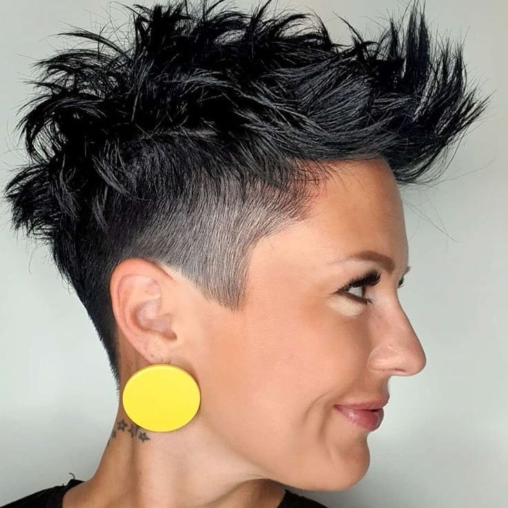 40 New Short Haircuts for Women to Be Ahead of the Game